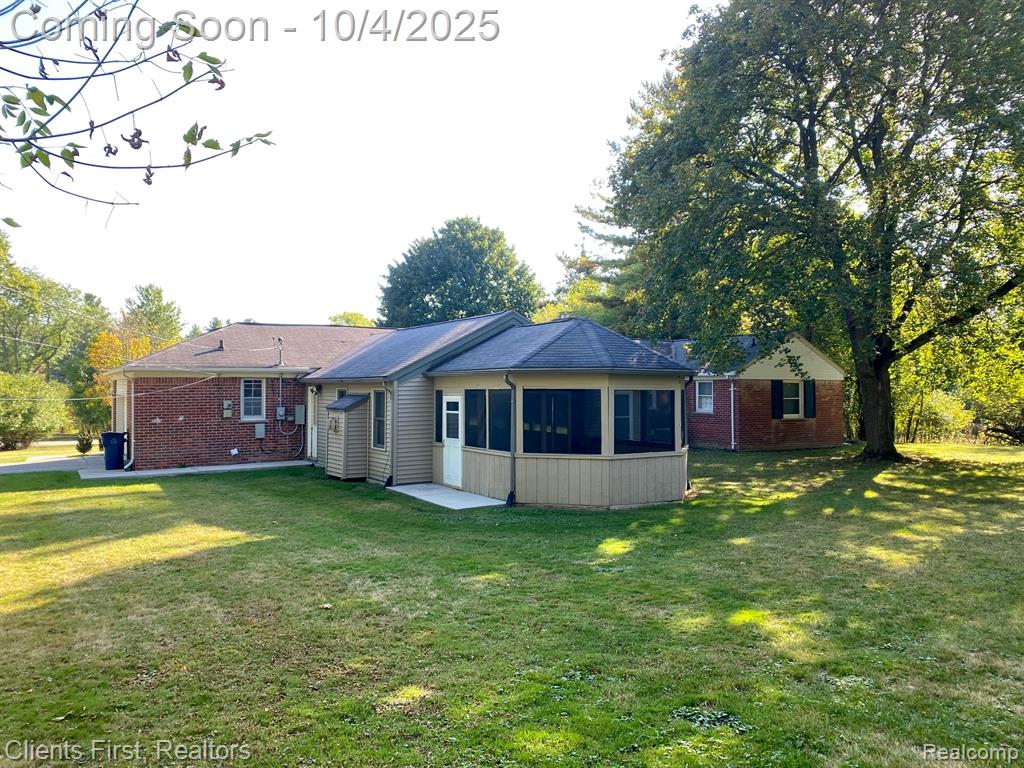6040 OLD ORCHARD Drive, Bloomfield Hills, MI — Photo 7