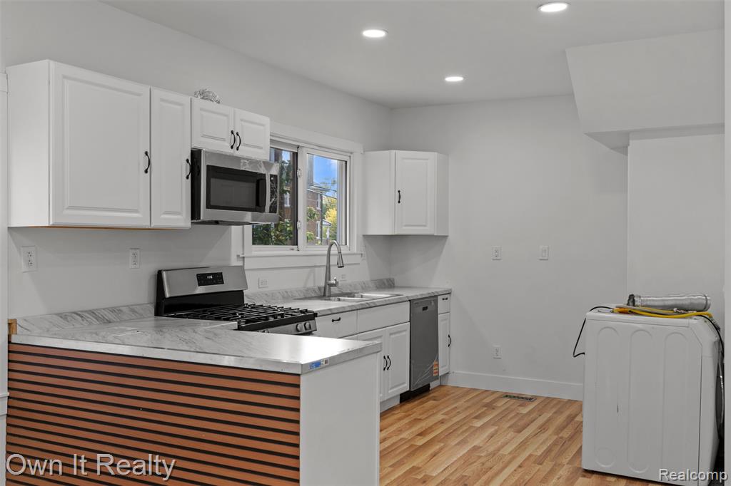 5511 Ivanhoe Street, Detroit, MI 48204 — Photo 5