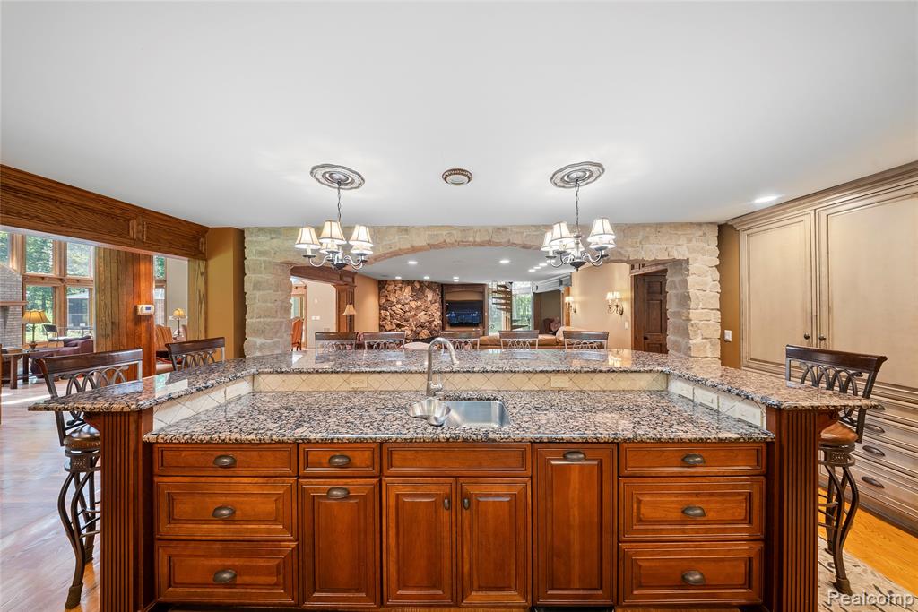 8931 Bridge Road, Grosse Ile, MI 48138 — Photo 14