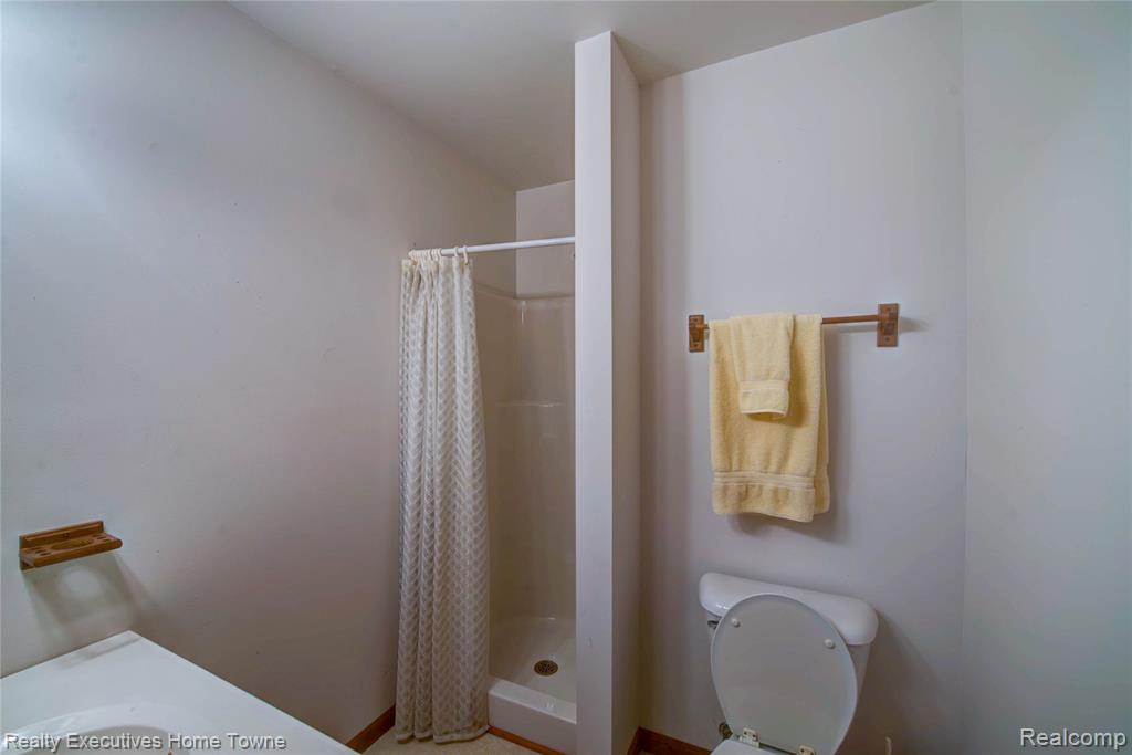 3232 Elecia Drive, Port Huron, MI 48060 — Photo 19
