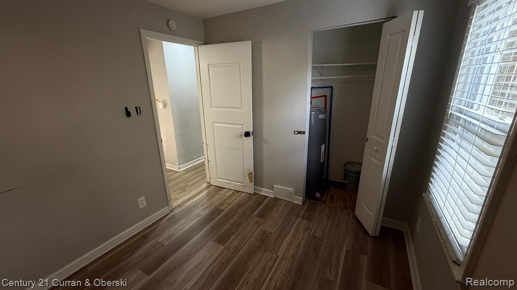 648 W HAZELHURST Street, Ferndale, MI 48220 — Photo 15