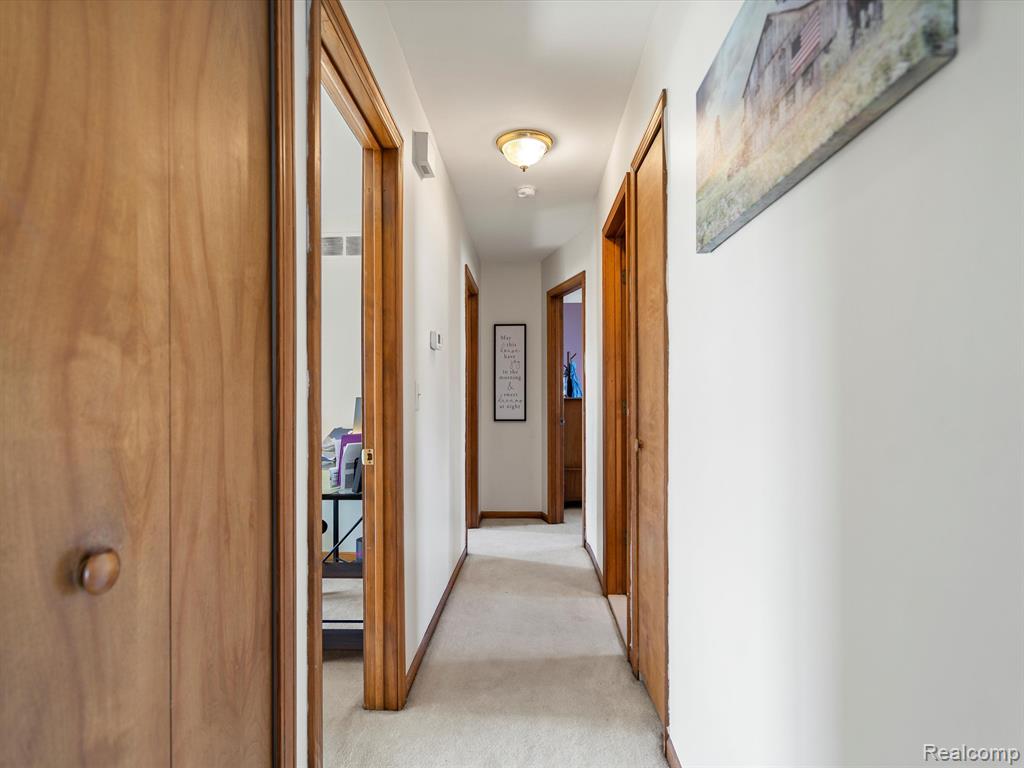 41845 EHRKE Drive, Clinton Twp, MI 48038 — Photo 28