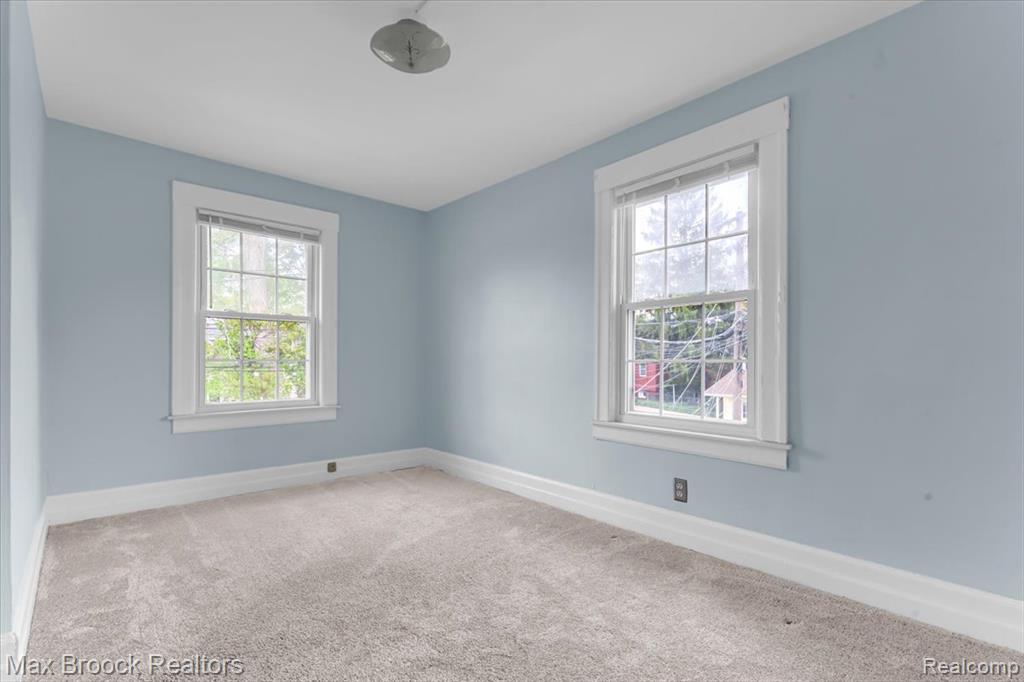 417 W Lincoln Avenue, Royal Oak, MI 48067 — Photo 35