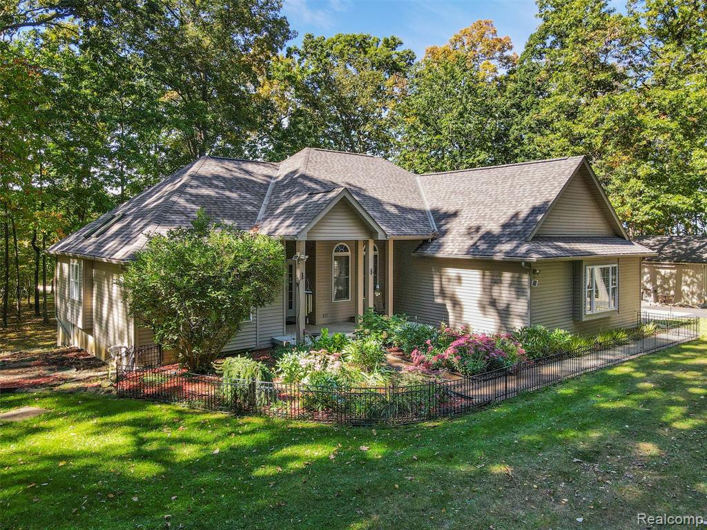 11371 Runyan Lake Road, Fenton, MI 48430 — Photo 56