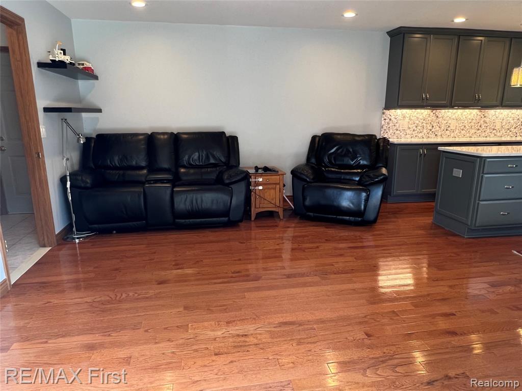 4547 Stephens Road, Warren, MI 48091 — Photo 10