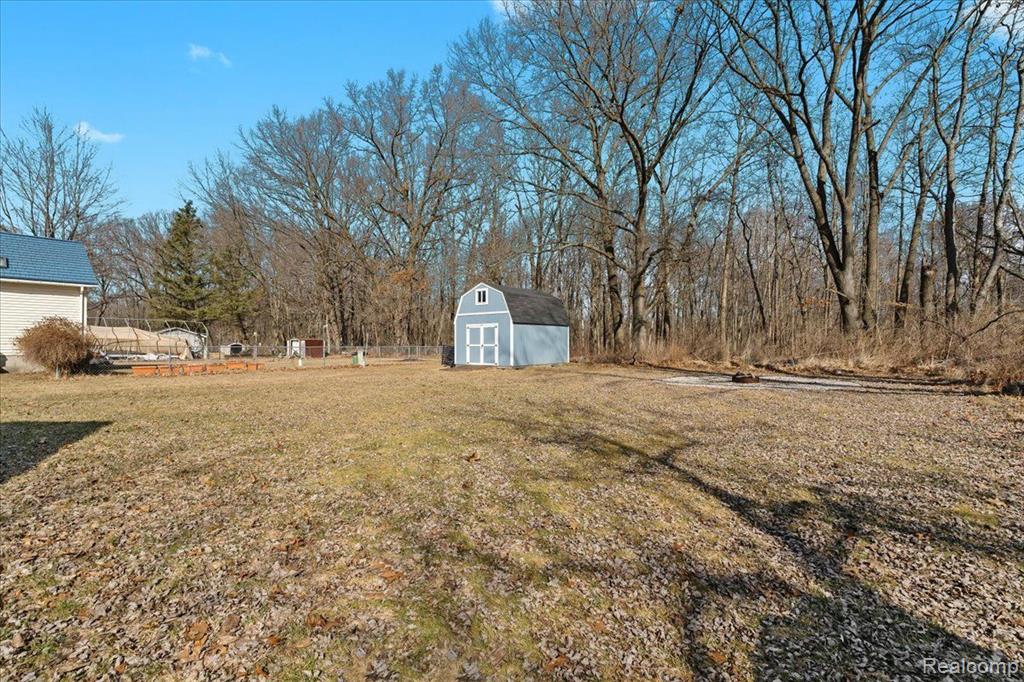 401 CHEROKEE Bend, Howell, MI 48843 — Photo 20