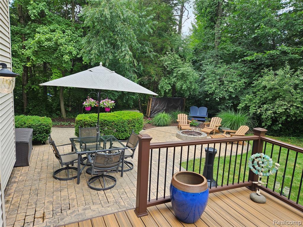 8499 Bishop Road, Brighton, MI 48116 — Photo 10