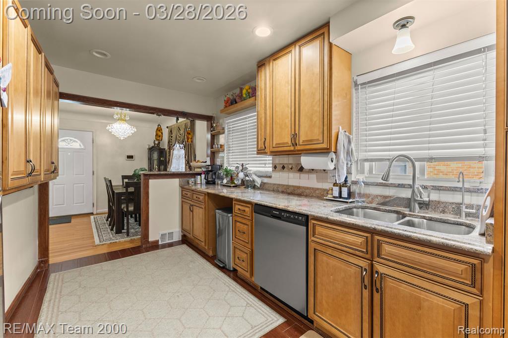 7175 Amboy Street, Dearborn Heights, MI 48127 — Photo 16