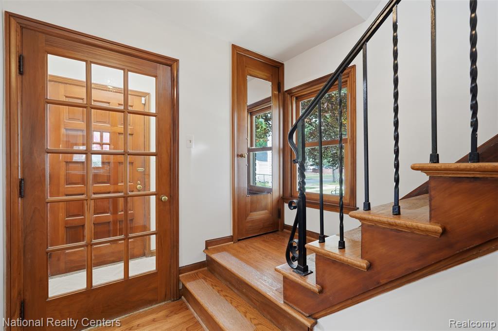 169 McKinley Avenue, Grosse Pointe Farms, MI 48236 — Photo 4