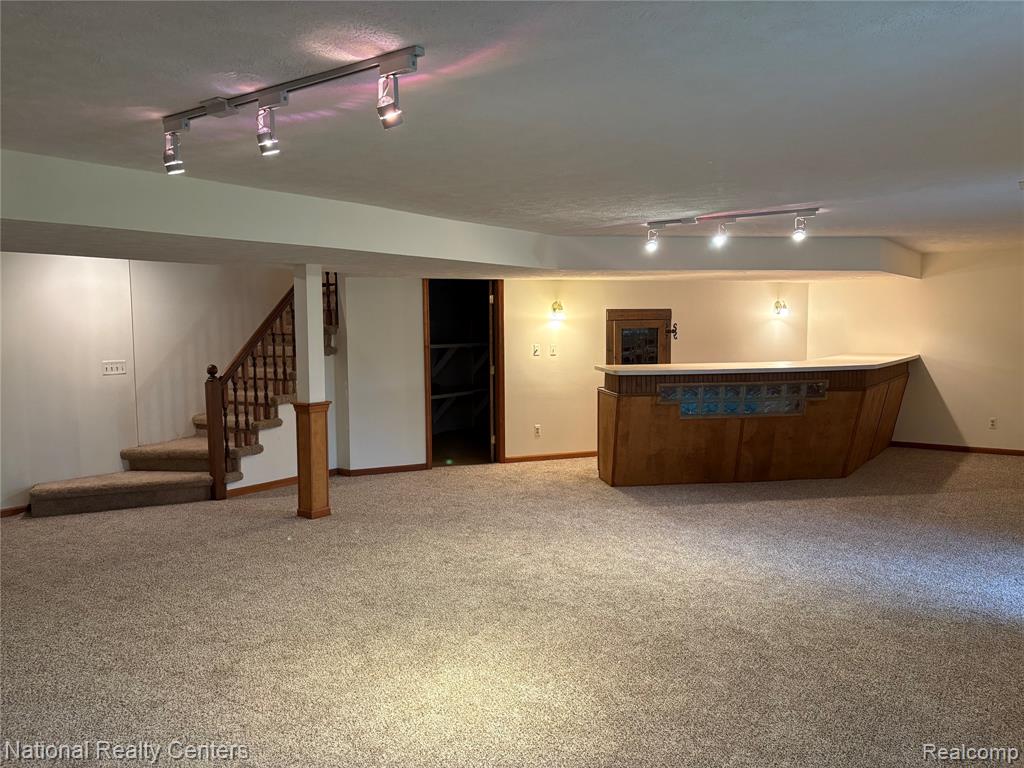 17610 Farmcrest Lane, Northville, MI 48168 — Photo 35