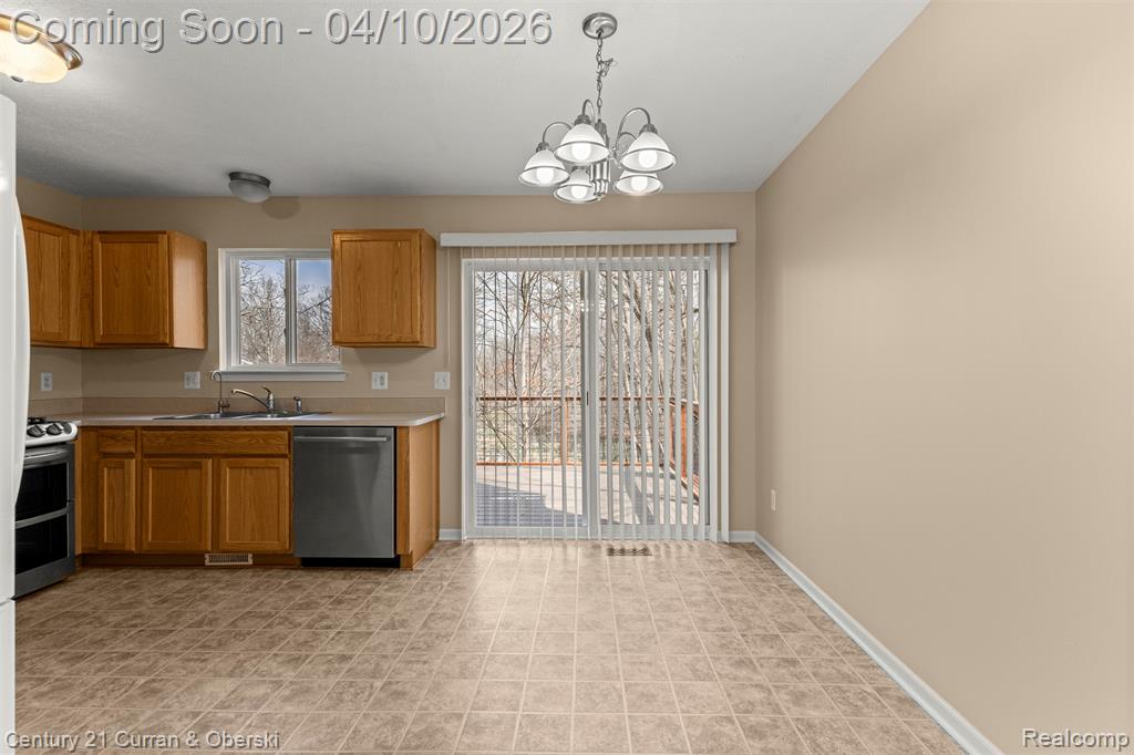 7545 Herbst Road, Brighton, MI 48114 — Photo 7