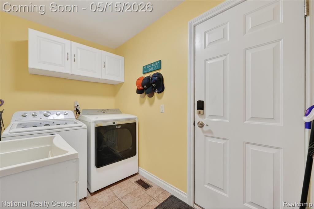 28657 Oakmonte Circle W, New Hudson, MI 48165 — Photo 26