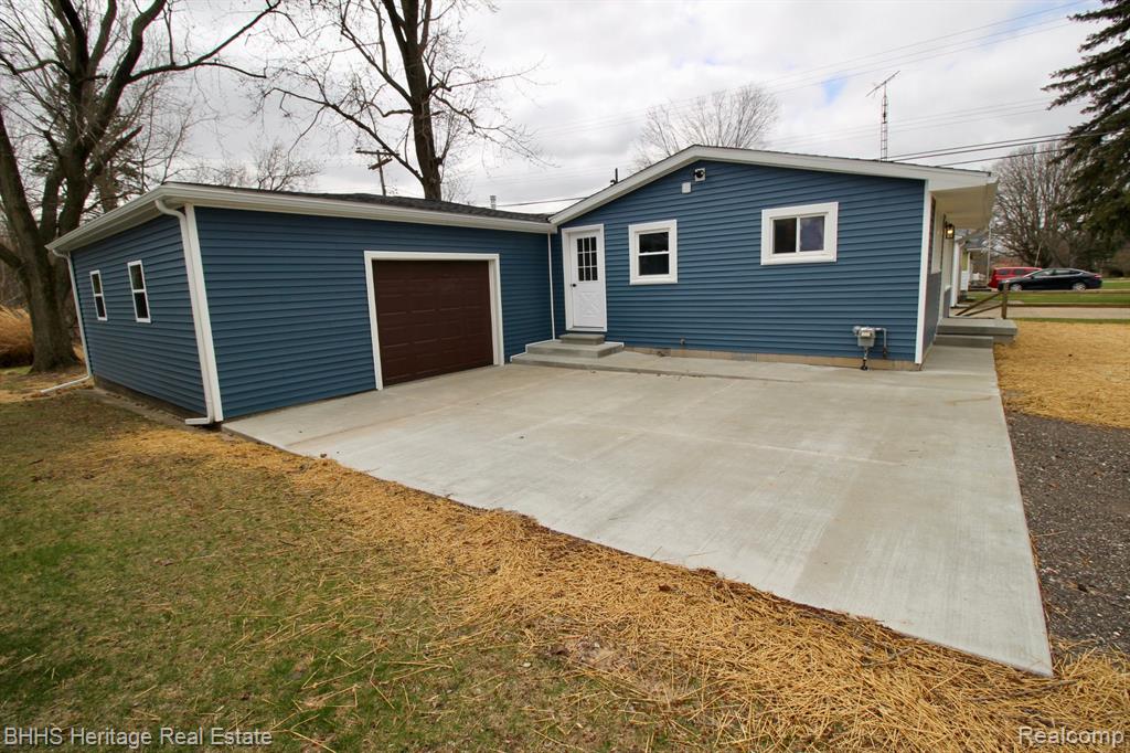 316 MONROE Street, Webberville, MI 48892 — Photo 41