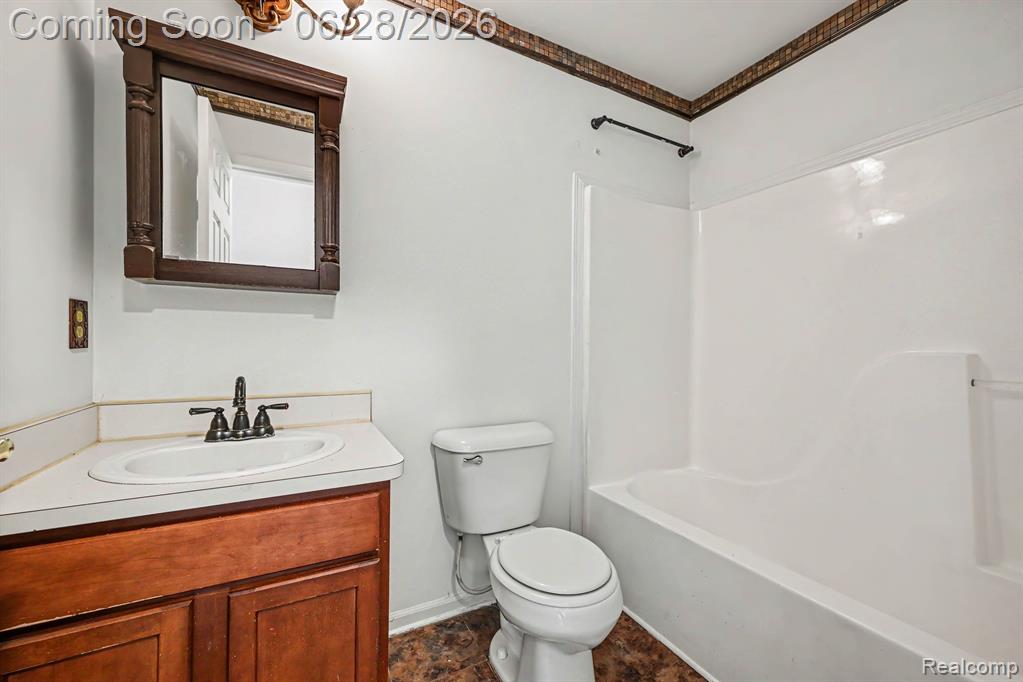 6835 Maplelawn Drive, Ypsilanti, MI 48197 — Photo 20