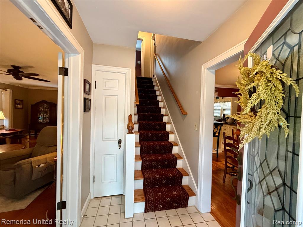 603 N Michigan Avenue, Howell, MI 48843 — Photo 4