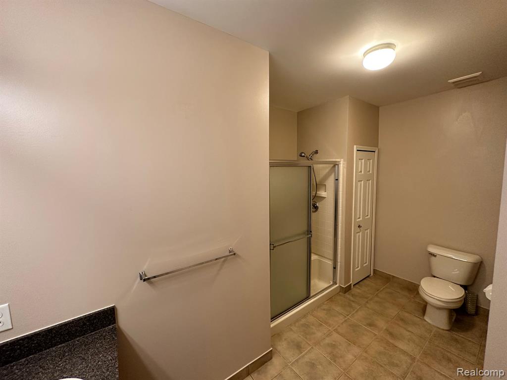 2354 PINECROFT Drive, Canton, MI 48188 — Photo 21