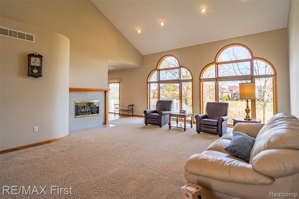 47368 Dove Court, Shelby Twp, MI 48315 — Photo 14
