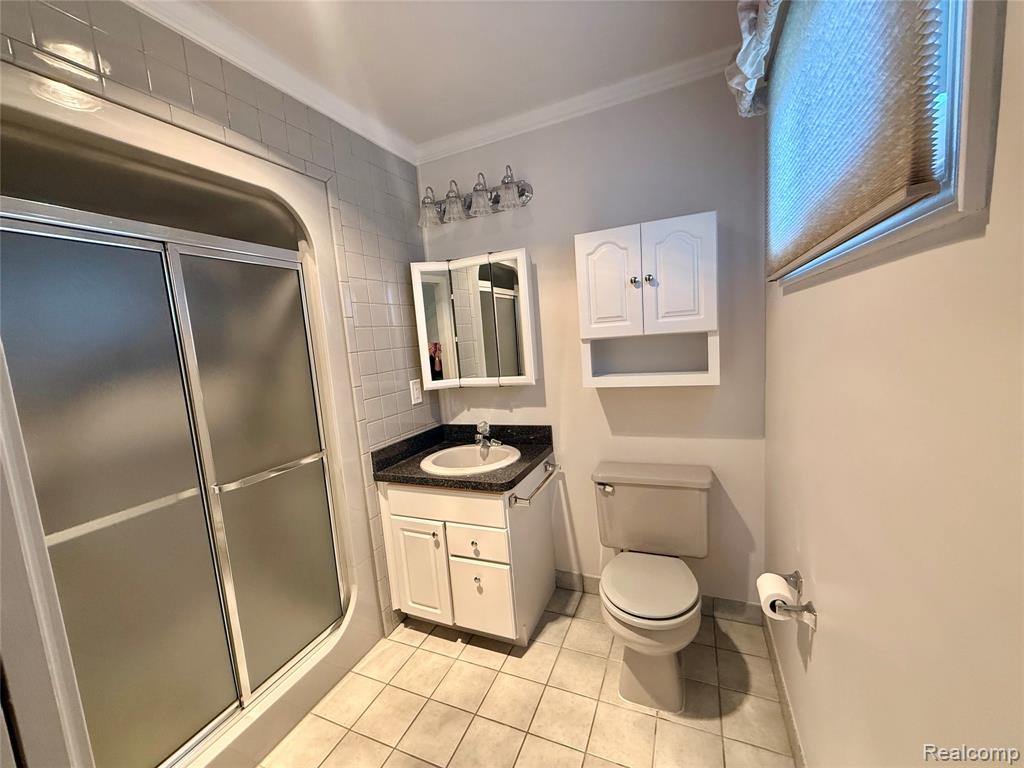 7411 N Farmington Road, Westland, MI — Photo 19