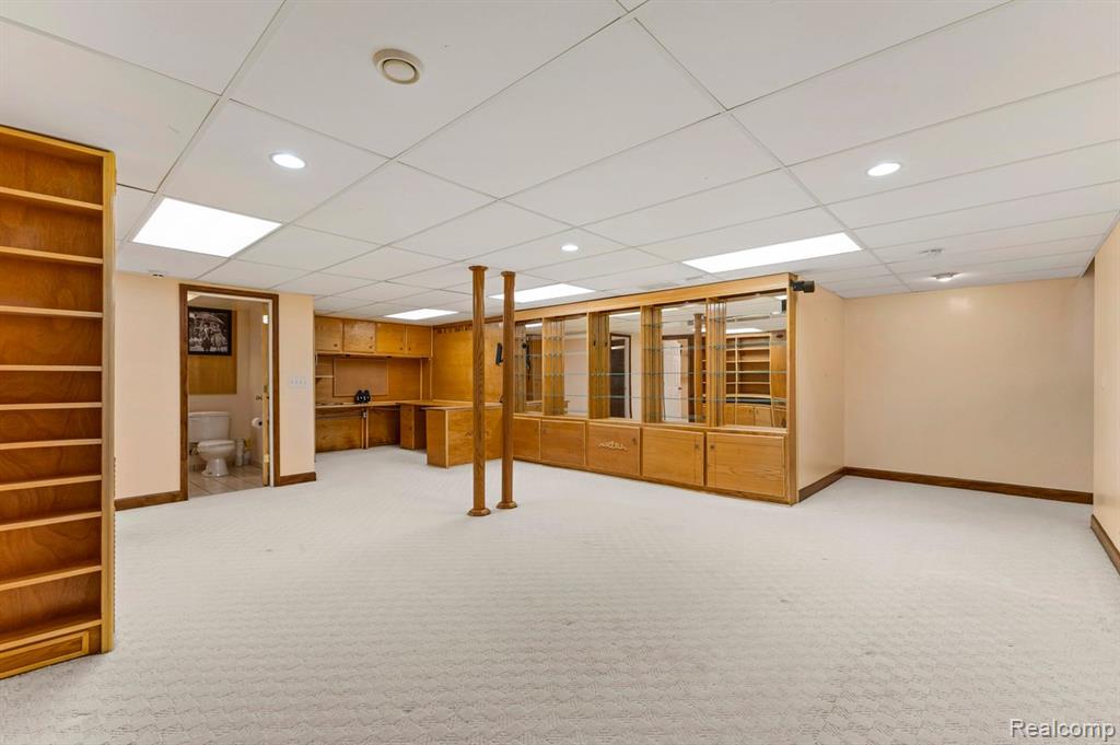 8886 Stonebridge Court, Van Buren, MI 48111 — Photo 24