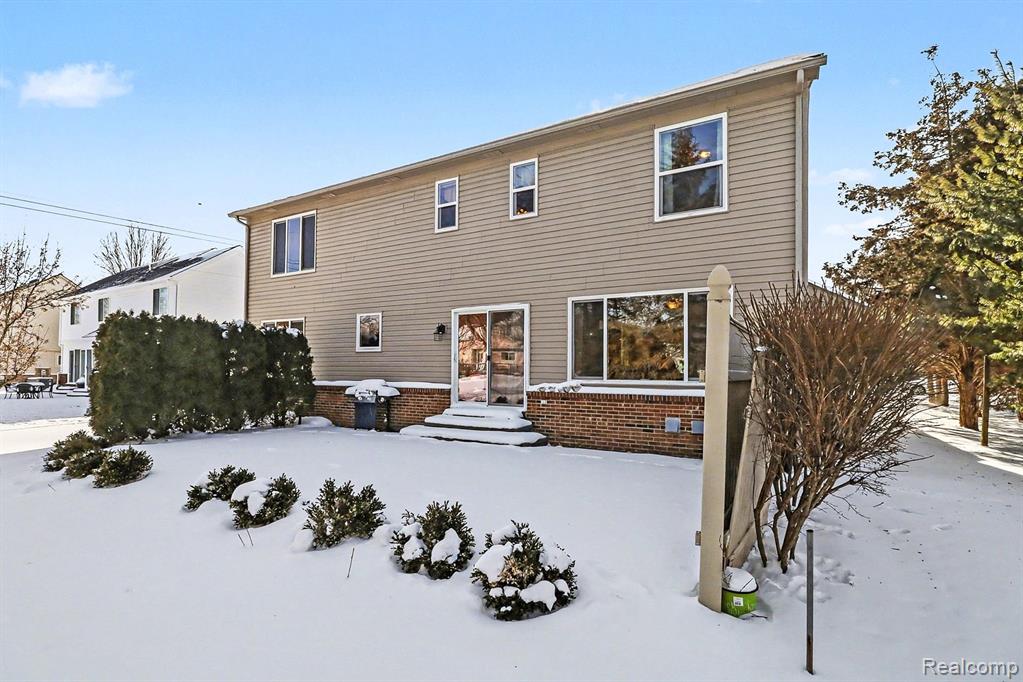 2958 Blue Heron Lane, Wixom, MI 48393 — Photo 39