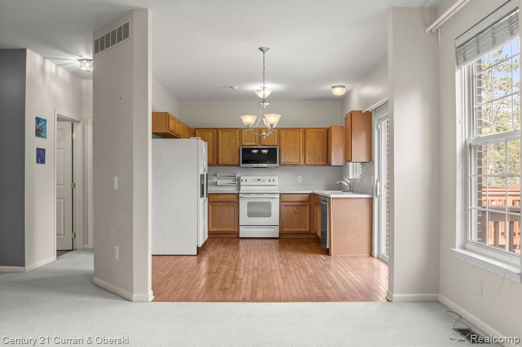 533 CONCORD Drive, Canton, MI 48188 — Photo 14
