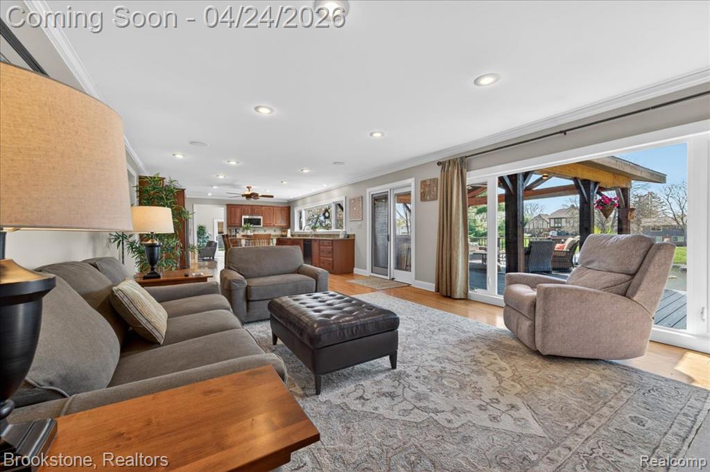 3426 KINGSWAY, Highland, MI 48356 — Photo 25