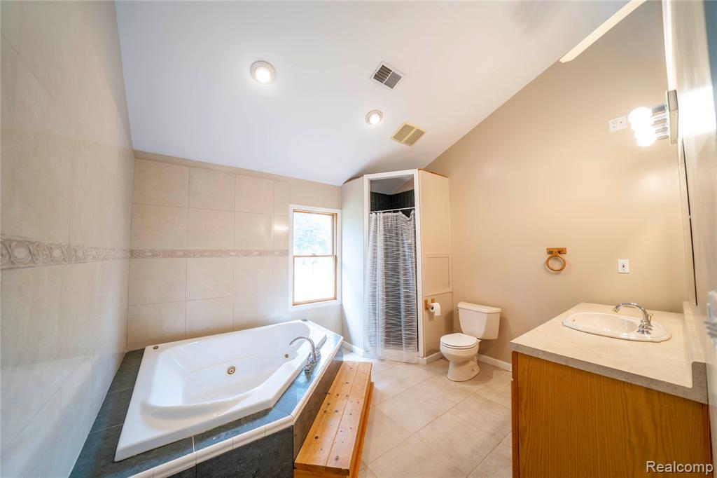 8853 Beech Daly Road, Taylor, MI 48180 — Photo 24
