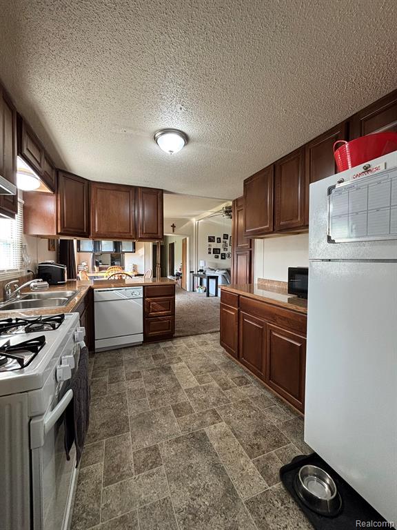 18 Timber Court, Flint, MI 48506 — Photo 8