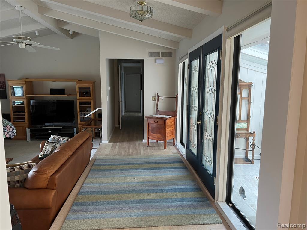 5250 Bronco Drive, Clarkston, MI — Photo 4