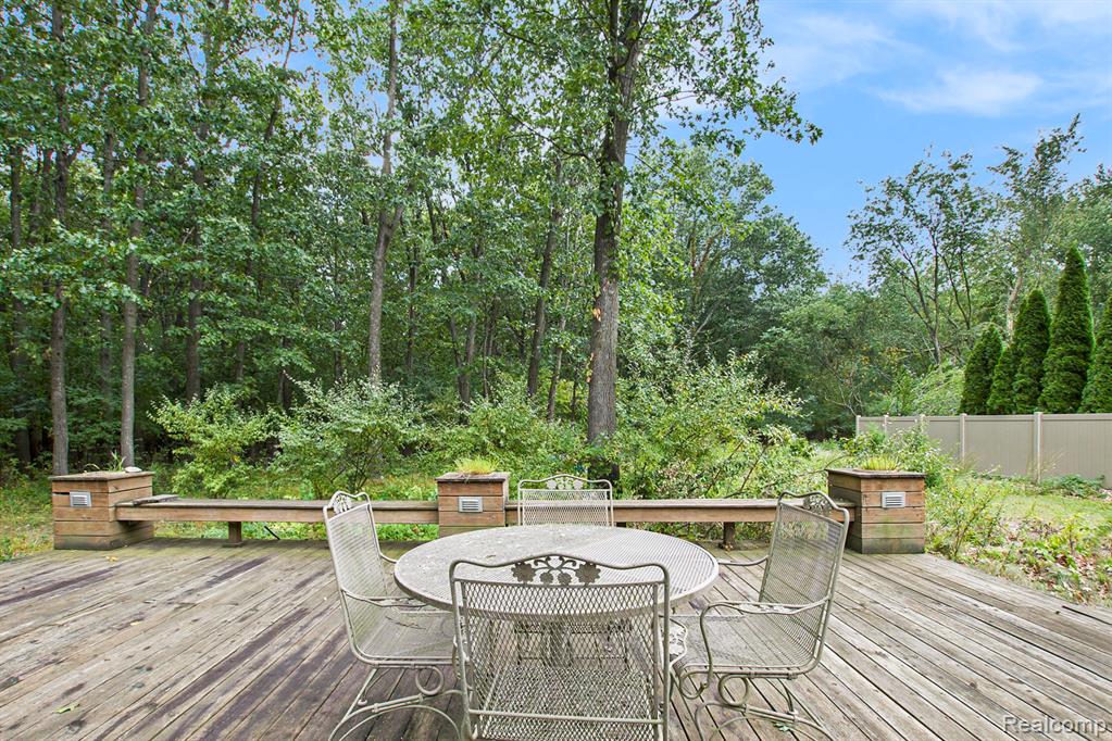 5522 Jessael Drive, Bath, MI 48808 — Photo 22