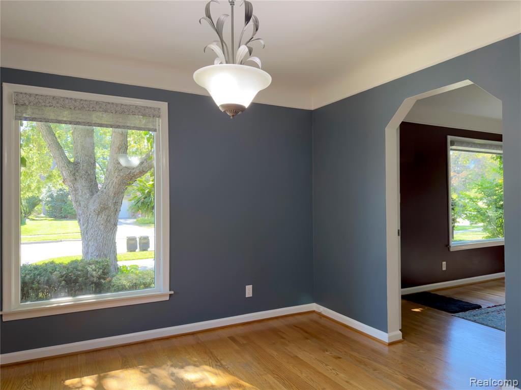 4164 Seminole Drive, Royal Oak, MI 48073 — Photo 12