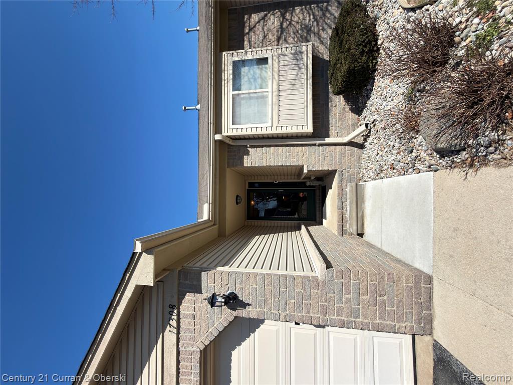 17308 S Lucille Circle, New Boston, MI 48164 — front exterior