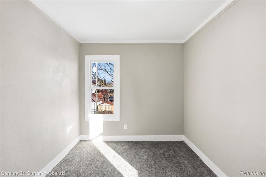 6640 Yinger Avenue, Dearborn, MI 48126 — Photo 31