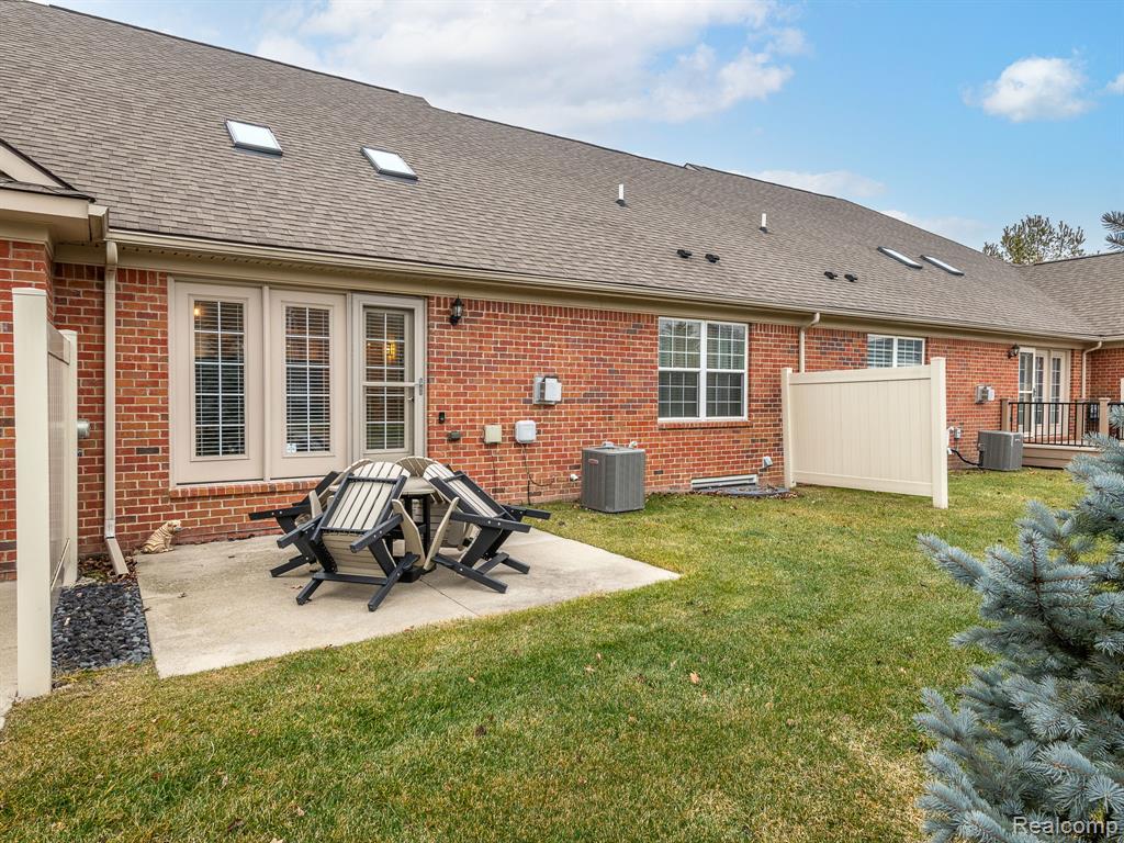 13419 Shire Lane, Southgate, MI 48195 — Photo 29