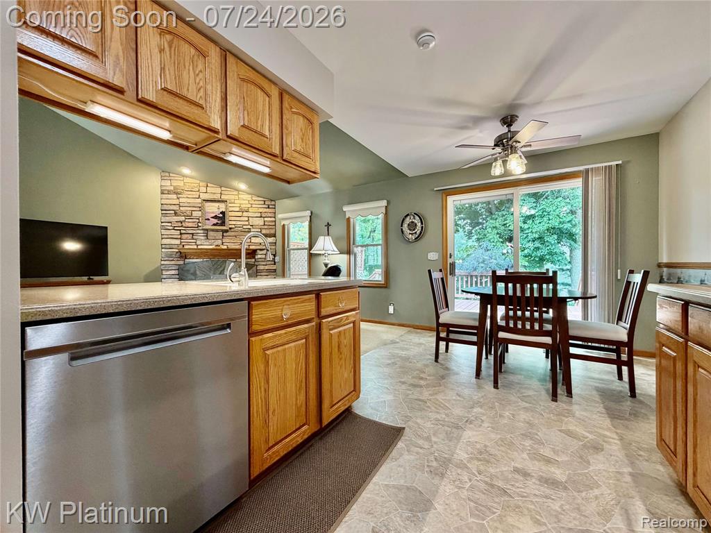 3221 Fanone Drive, Port Huron, MI 48060 — Photo 10