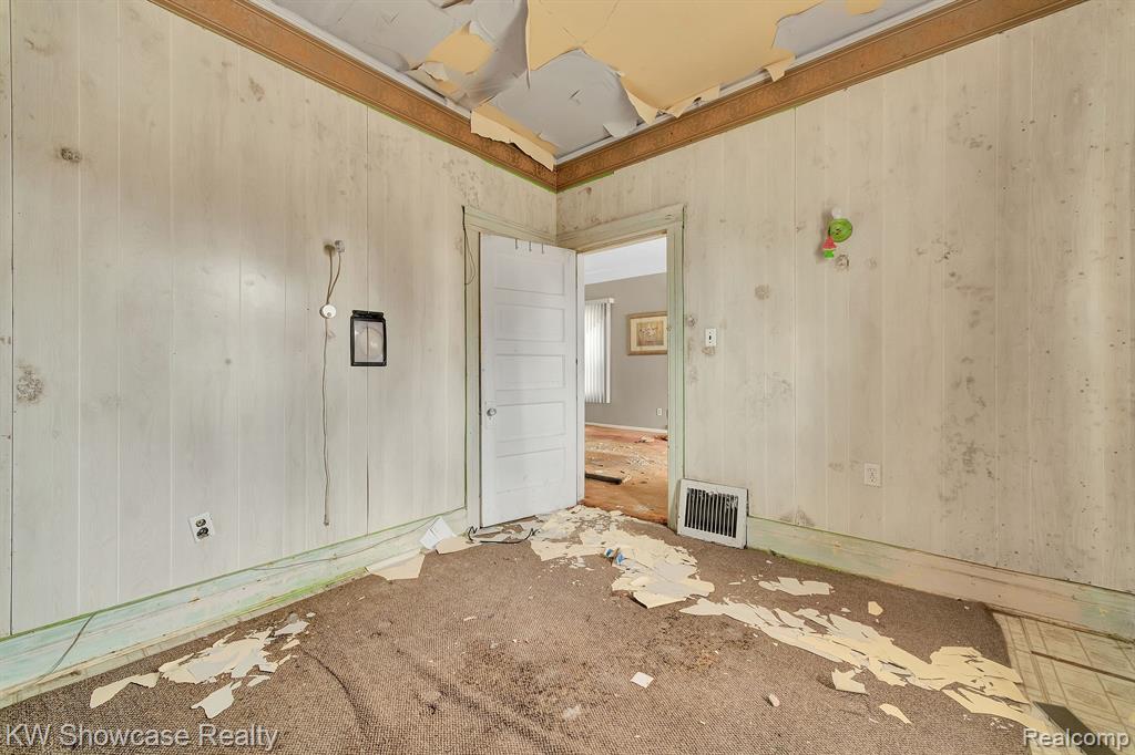 5593 CADILLAC Avenue, Detroit, MI 48213 — Photo 39