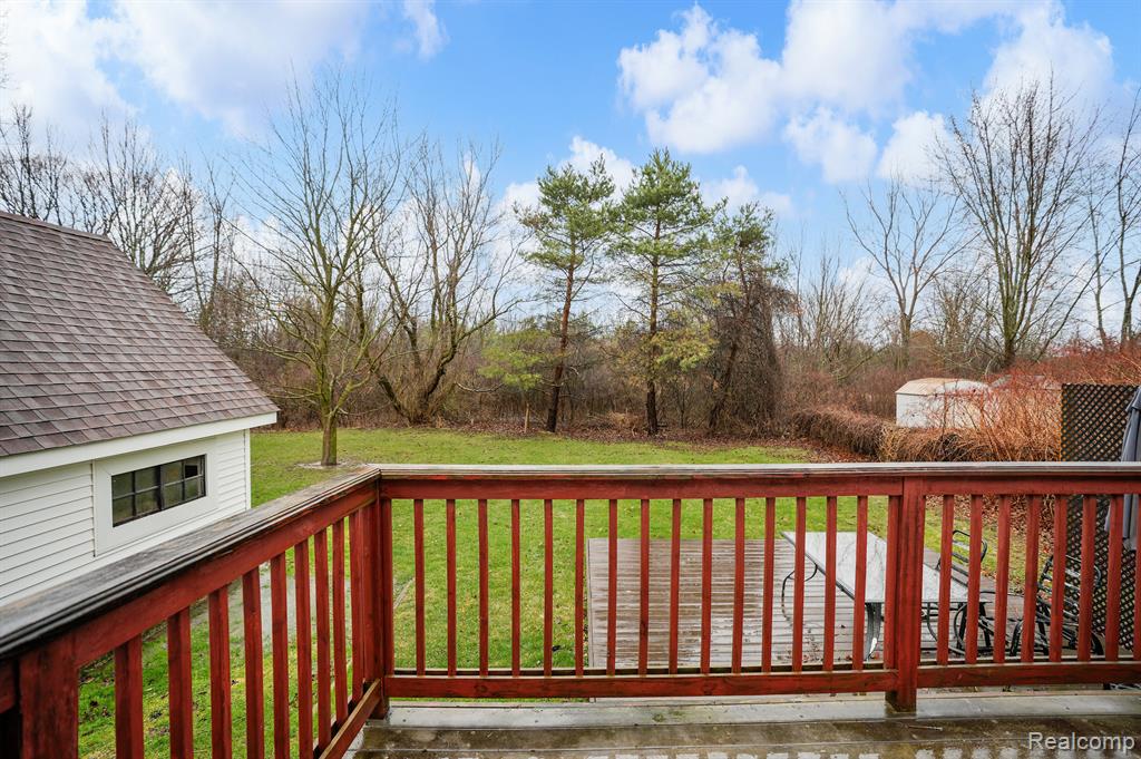 4116 GRAND BLANC Road, Swartz Creek, MI 48473 — Photo 12