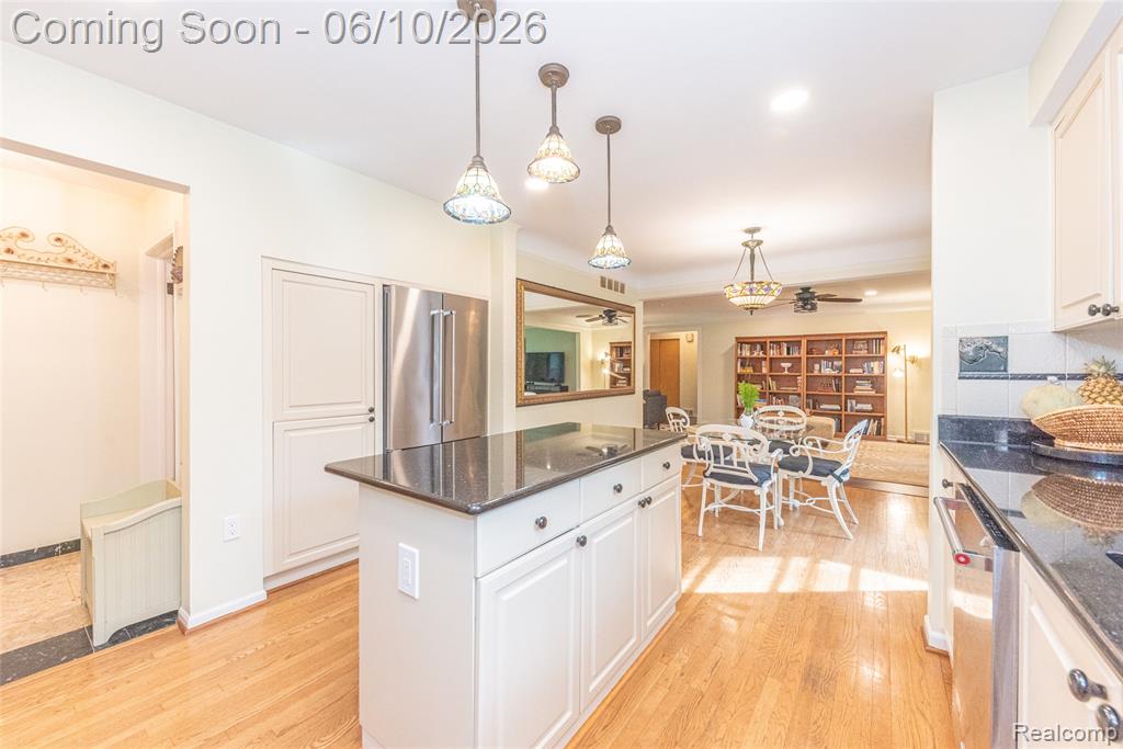 3887 Stonecrest Road, West Bloomfield, MI — Photo 37