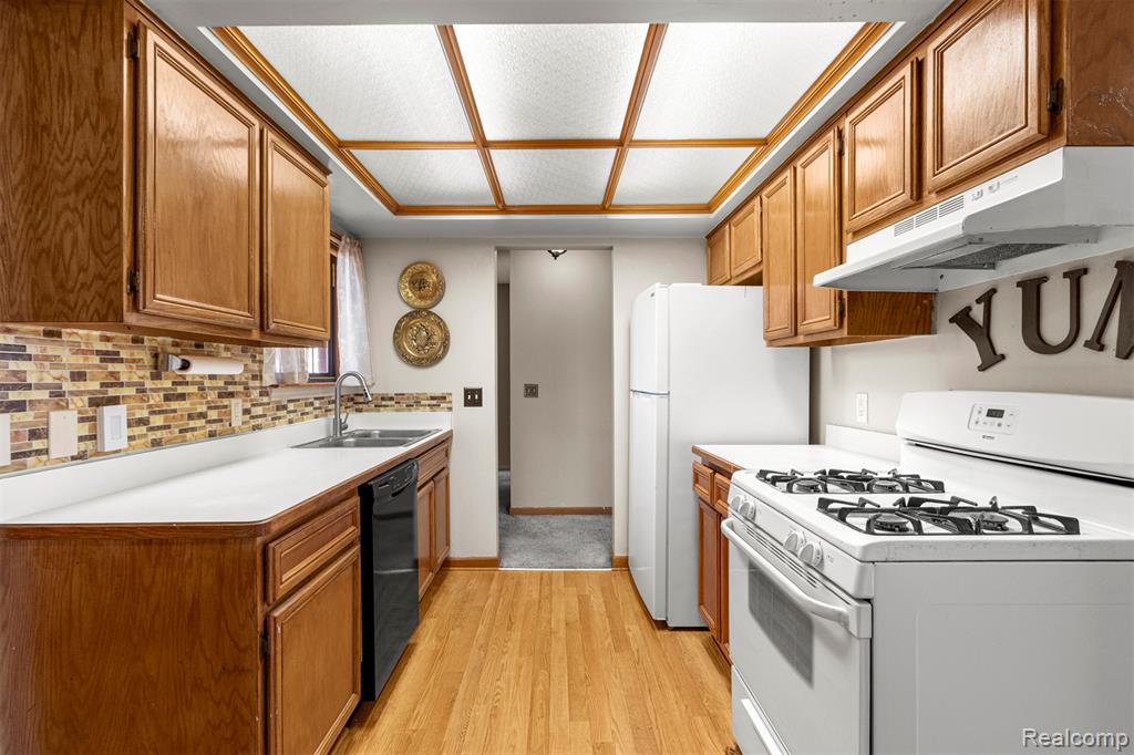 5419 DUKE CT, Warren, MI 48091 — Photo 14
