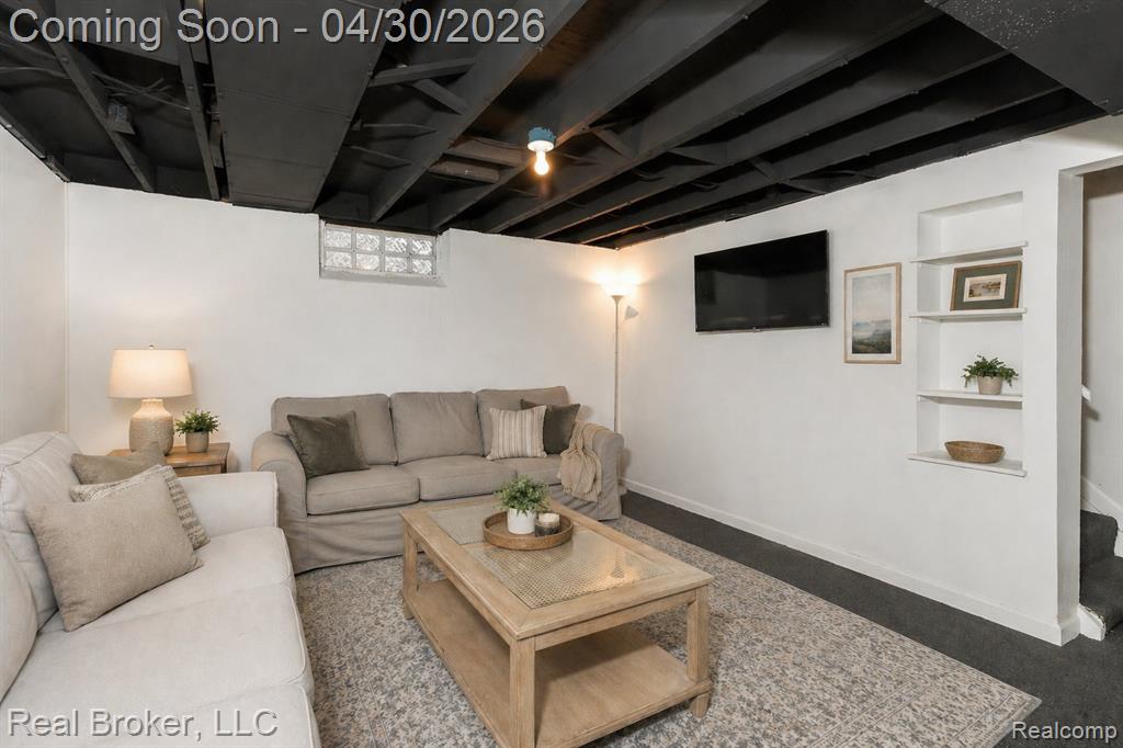 8410 Northfield Boulevard, Oak Park, MI 48237 — Photo 21