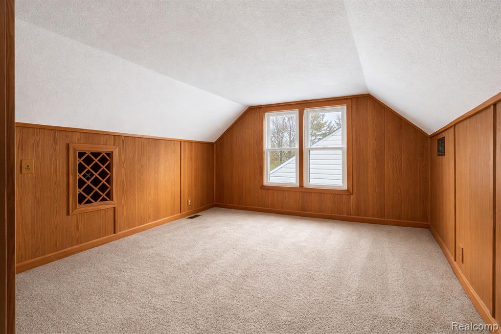 20300 McCormick Street, Detroit, MI 48224 — Photo 11