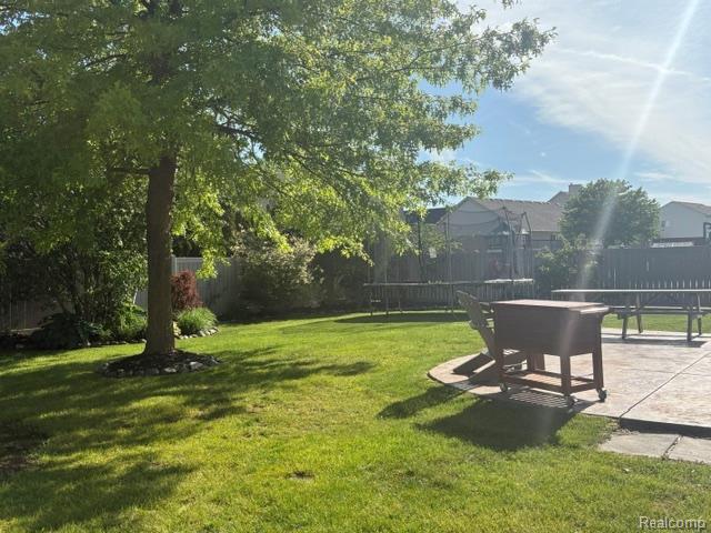 25820 Timber Creek Lane, Flat Rock, MI 48134 — Photo 3