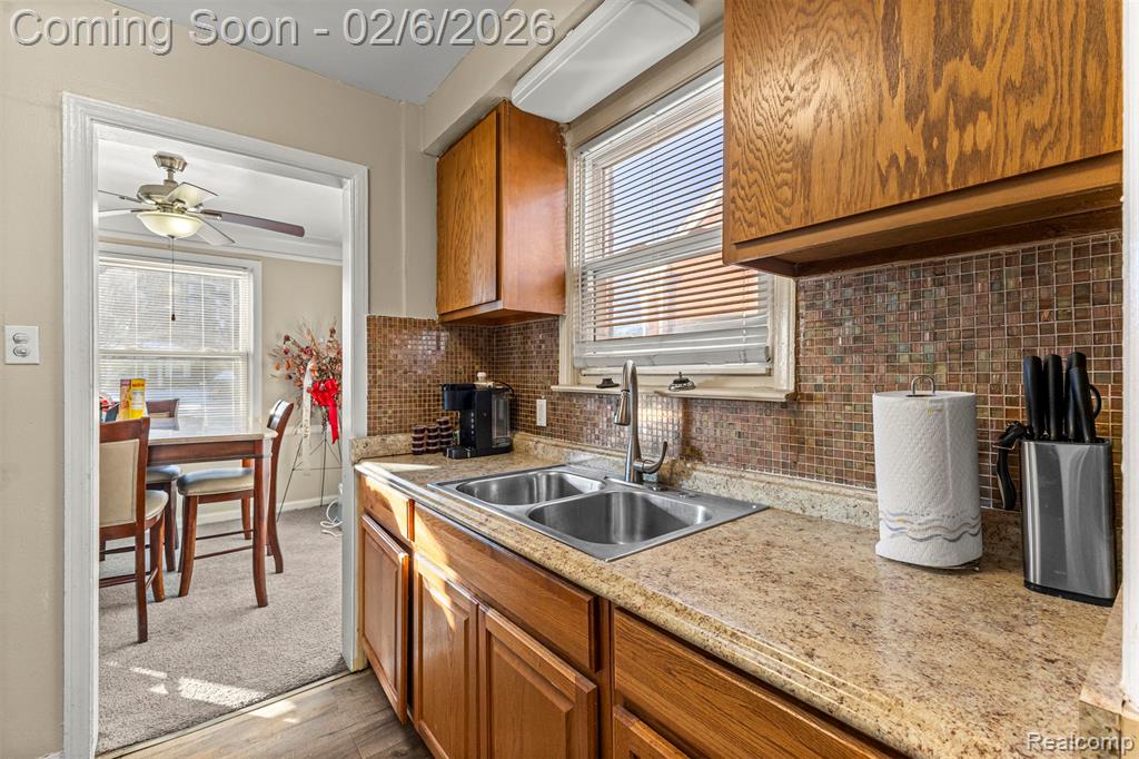 19152 Whitcomb Street, Detroit, MI 48235 — Photo 11