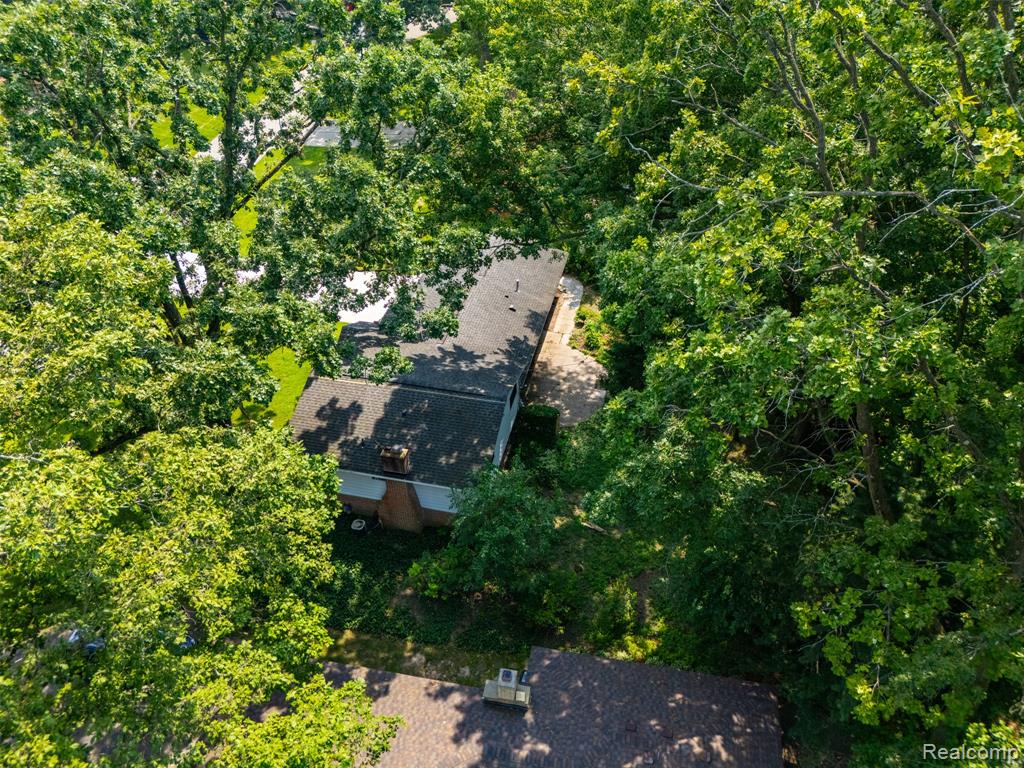 6223 Thorneycroft Drive, Shelby Twp, MI 48316 — Photo 30