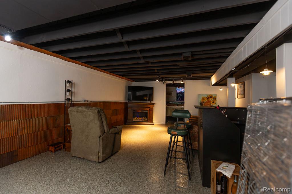 24636 Almond Avenue, Eastpointe, MI 48021 — Photo 26