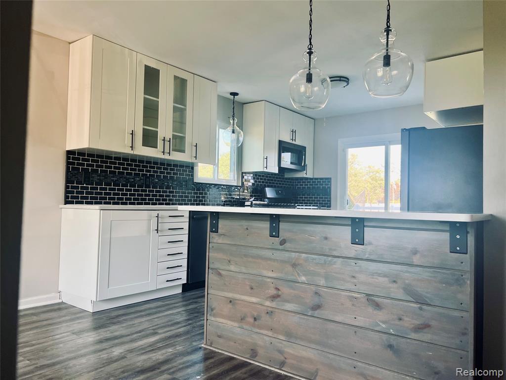 7015 Windridge Lane, Flint, MI 48507 — Photo 21