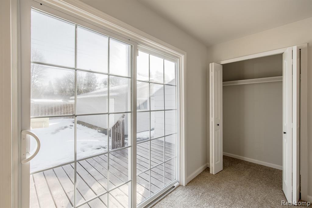 4075 Kempf Street, Waterford, MI 48329 — Photo 37