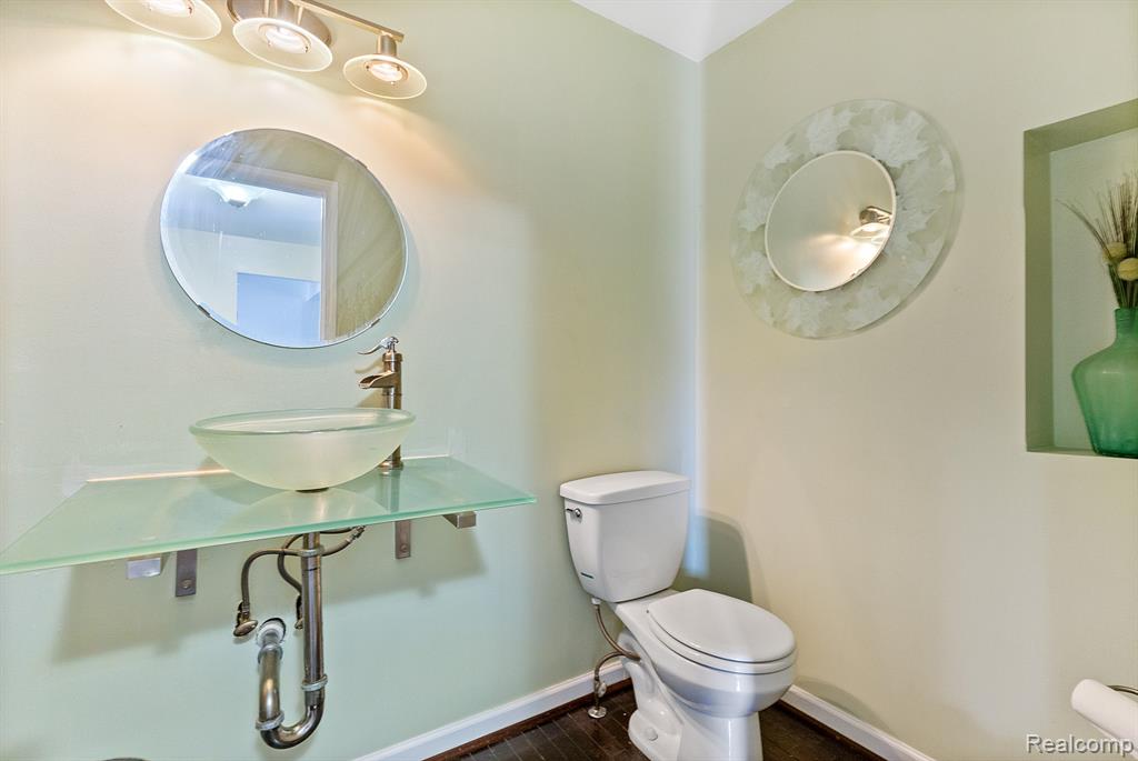 5305 Wright Way S, West Bloomfield, MI — Photo 18