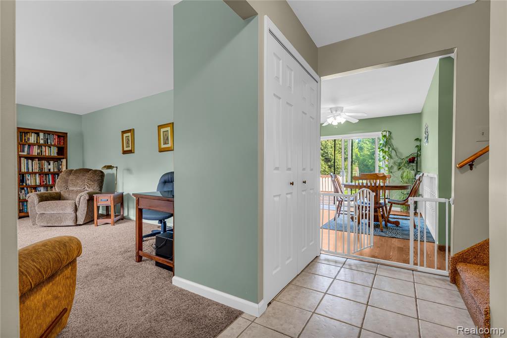 3145 S Fenton Road, Holly, MI 48442 — Photo 2