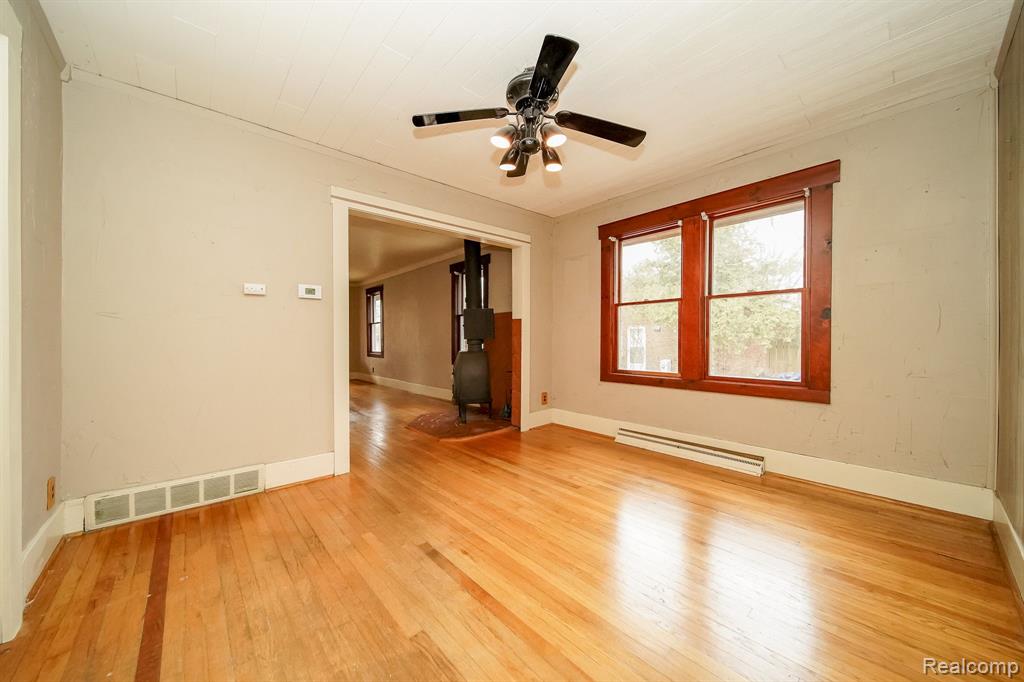 873 HENDRICKSON Boulevard, Clawson, MI — Photo 31